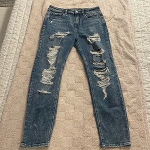 American Eagle Stretch Ripped Mom Jean Size 4 Regular